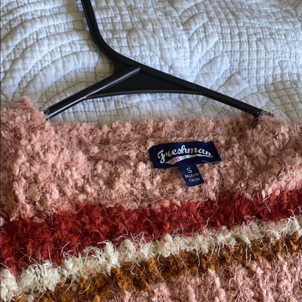 Sweater - Picture 2 of 2